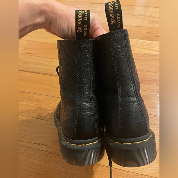 Dr. Marten 1460 PASCAL FLORAL EMBOSS - Picture 4 of 9